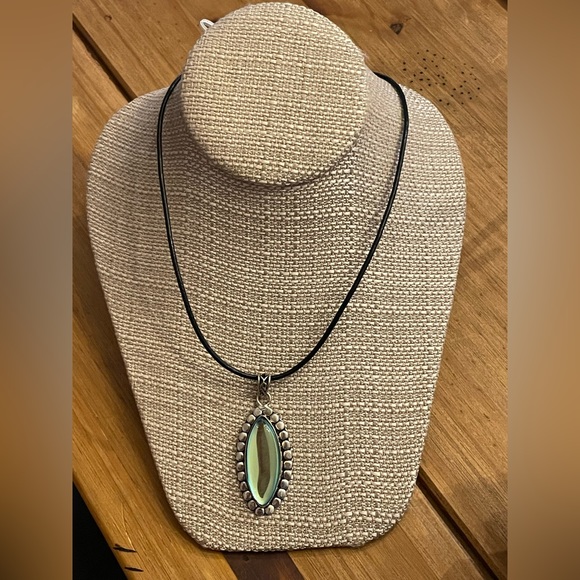 Handmade stamped 925 Stone necklace on chord - Picture 5 of 6